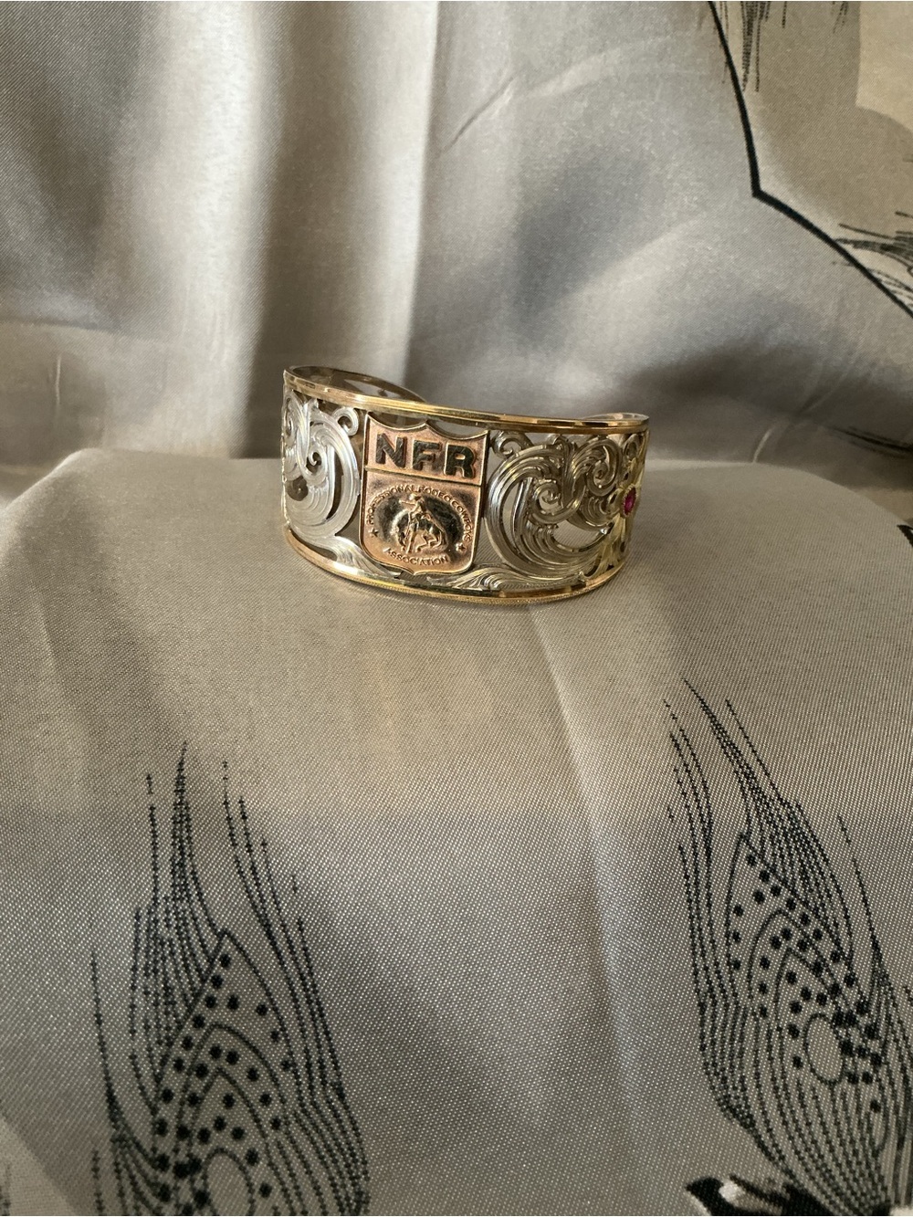 Montana Silversmiths Two-Tone NFR Western Scroll Cuff Bracelet with Ruby Accents - Picture 4 of 8